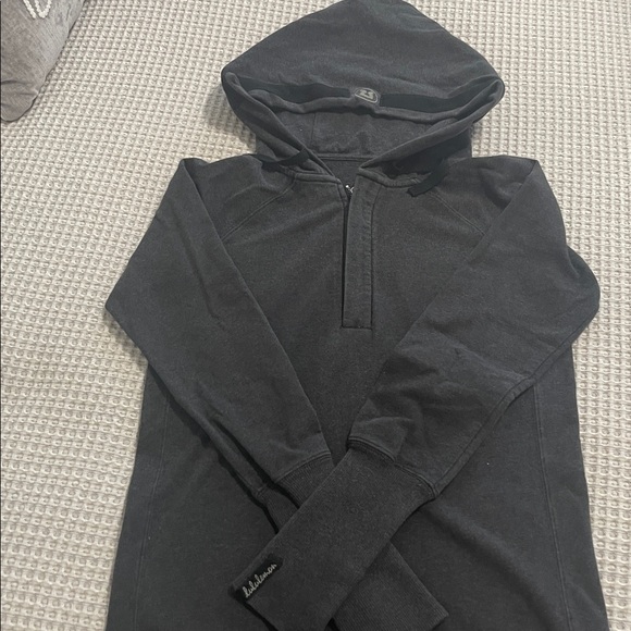 Lululemon sweatshirt. Charcoal gray. Longer length. - Picture 2 of 4